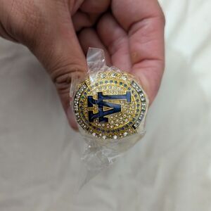 Los Angeles Dodgers Shohei Ohtani World Series Replica Ring